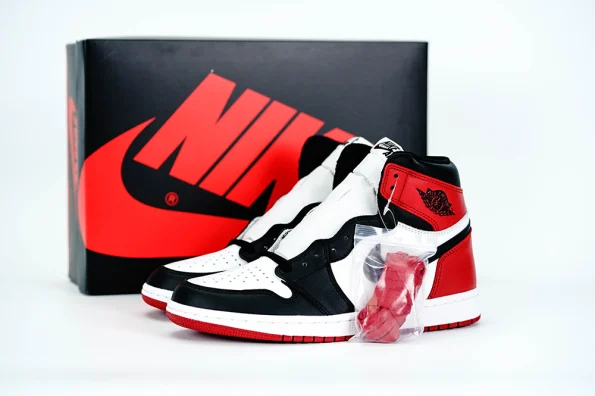Air Jordan 1 Retro High OG ‘Black Toe’ Reps 555088 125 - Image 2
