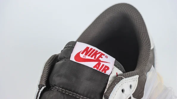 Travis Scott Air Jordan 1 Reps Low “White Brown” DM7866-162 - Image 3