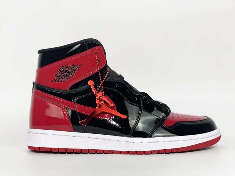 Air Jordan 1 Patent Leather ‘Bred’ 555088-063 - Image 3