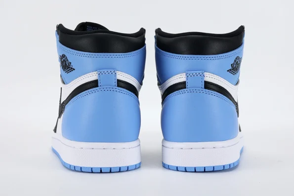 Air Jordan 1 Retro High OG ‘UNC Toe’ Best Quality Reps DZ5485 400 - Image 4