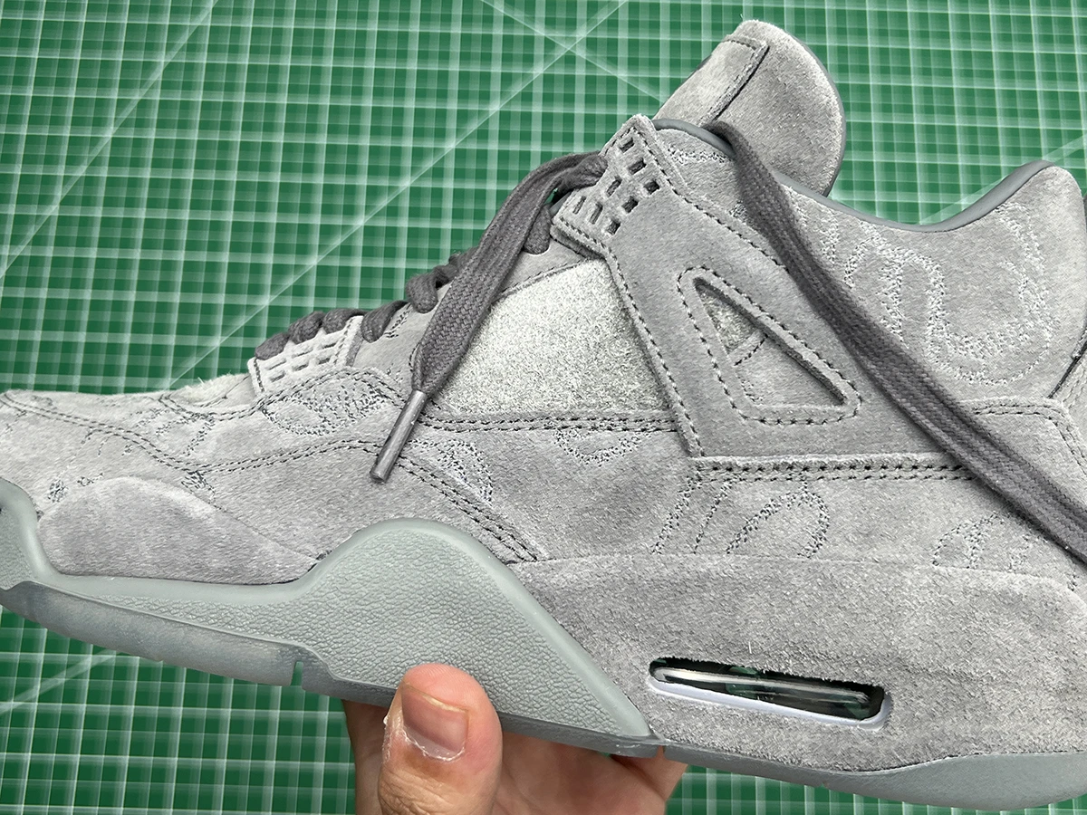 AIR JORDAN 4 RETRO KAWS REPLICA 930155-003 - Image 5