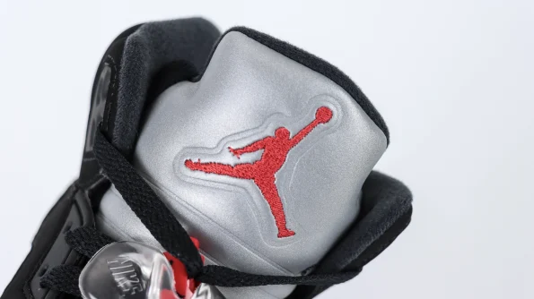 Air Jordan 5 Retro Black Metallic (2016) Replica 845035-003 - Image 5