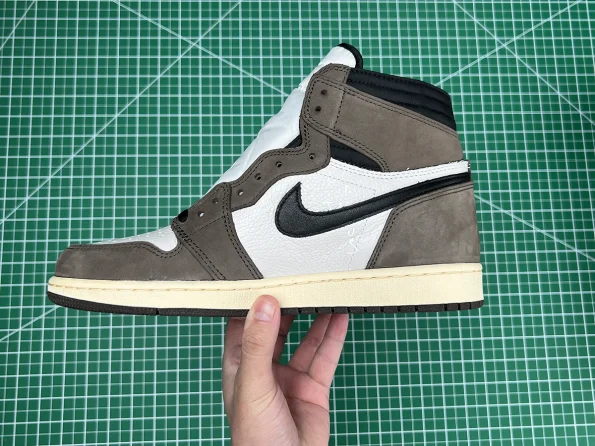 Air Jordan 1 Travis Scott Quality Reps High CD4487-100 - Image 7