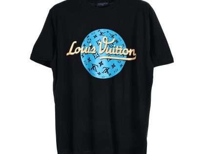 YESKICKS Louis Vuitton Logo Printed T-Shirt For Unisex Black And White