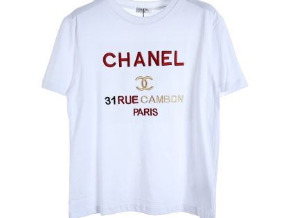 YESKICKS Chanel Red Letter Embroidered Slogan T-Shirt For Unisex
