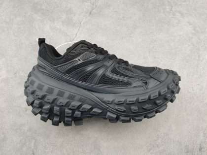 YESKICKS Balenxiaga Defender Rubber Platform Bouncer Sneaker in Black Replica