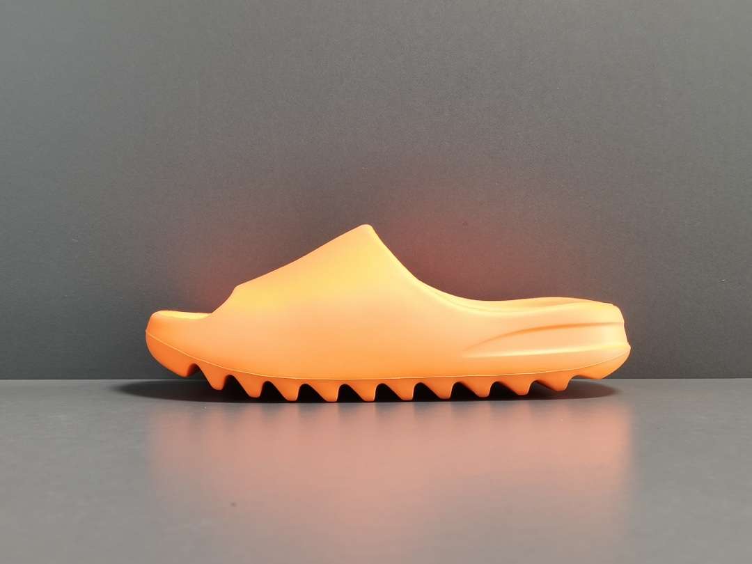 YESKICKS Yeezy Slide Enflame Orange Replica GZ0953 - Image 2