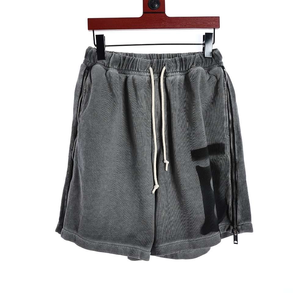 YESKICKS Burberry Dirty Hand Painted Alphabet Zipper Shorts For Men