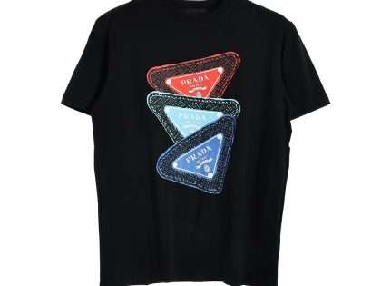 YESKICKS Prada Triangle Label Stacked Print T-Shirt For Unisex Black And White