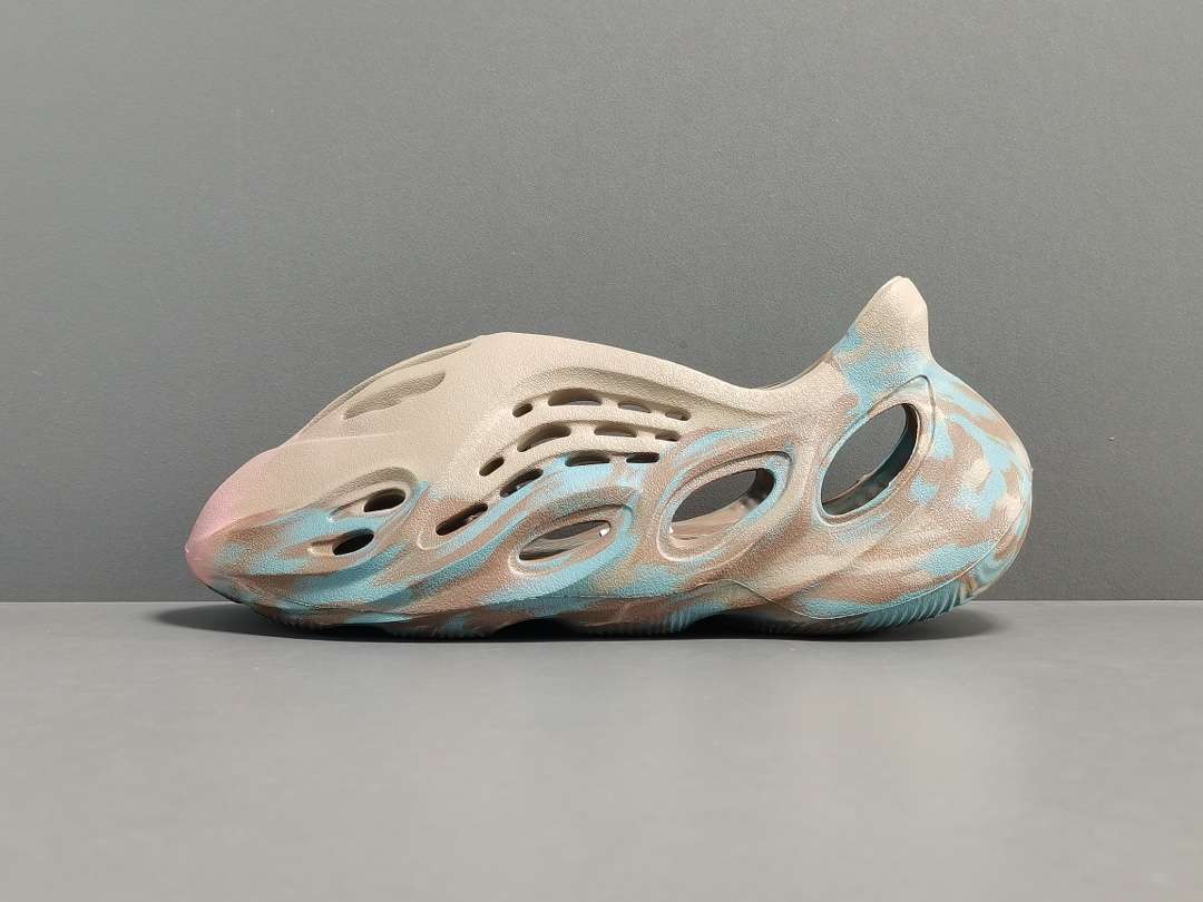 YESKICKS YEEZY FOAM RUNNER ‘MX SAND GREY’ REPLICA GY3969 - Image 2