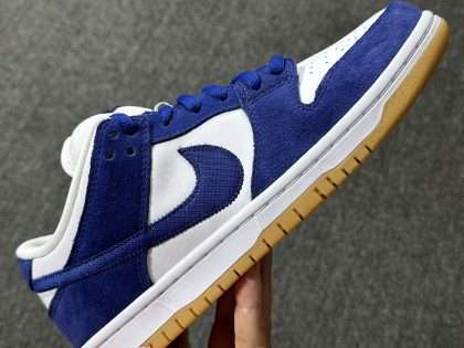 Nike SB Dunk Low Los Angeles Dodgers DO9395-400 Replica