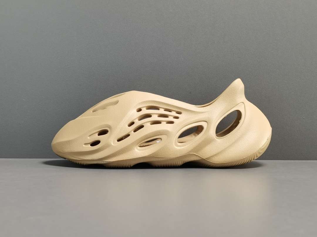 YESKICKS Yeezy Foam Runner ‘Ochre’Replica GW3354 - Image 2