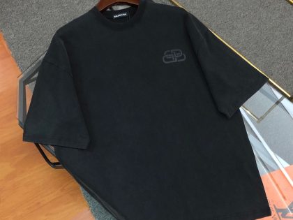 YESKICKS Balenciaga Letter Print T-shirt for Unisex Black