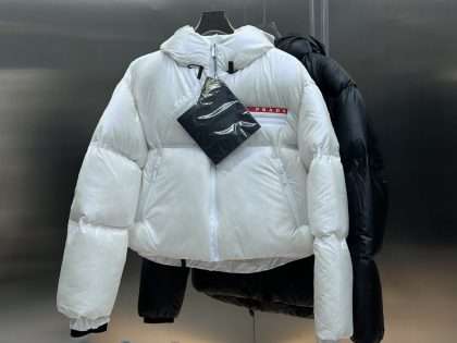 YESKICKS Prada Red Label Series Stand Collar Short Down Jacket For Women