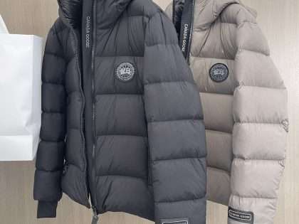 YESKICKS Canada goose Black Label Fashion Hooded Down Jacket For Men Black And Gray