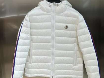 YESKICKS Moncler 2023 Spring and Autumn Men's New Down Jacket Black And White