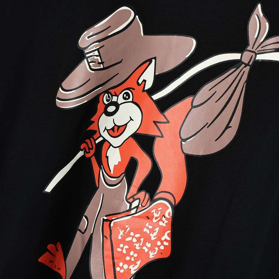 YESKICKS Louis Vuitton Fox Print Crew Neck T-Shirt For Unisex Black And White - Image 10