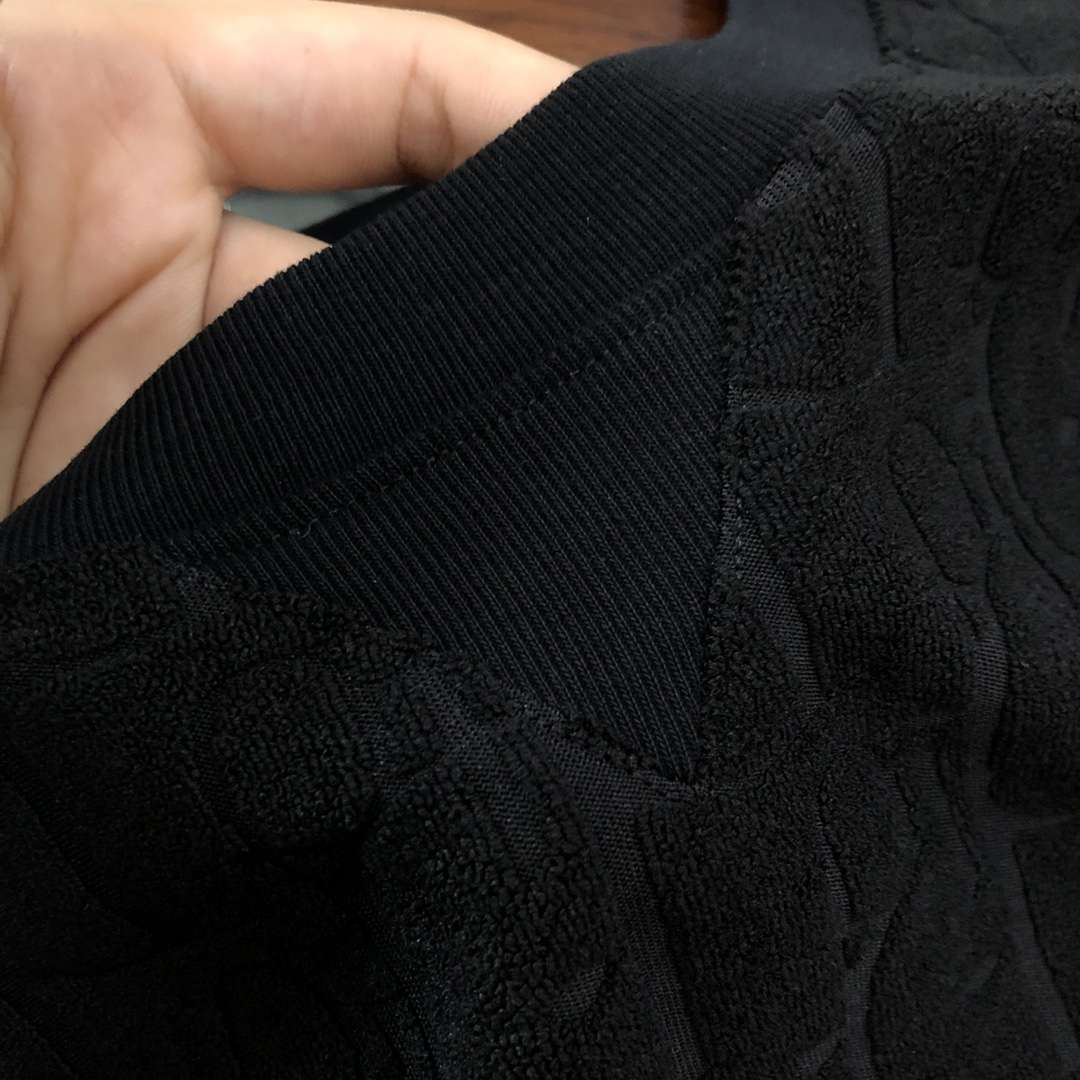 YESKICKS Dior Pure Color Casual T-shirt for Unisex Black White And Blue - Image 6