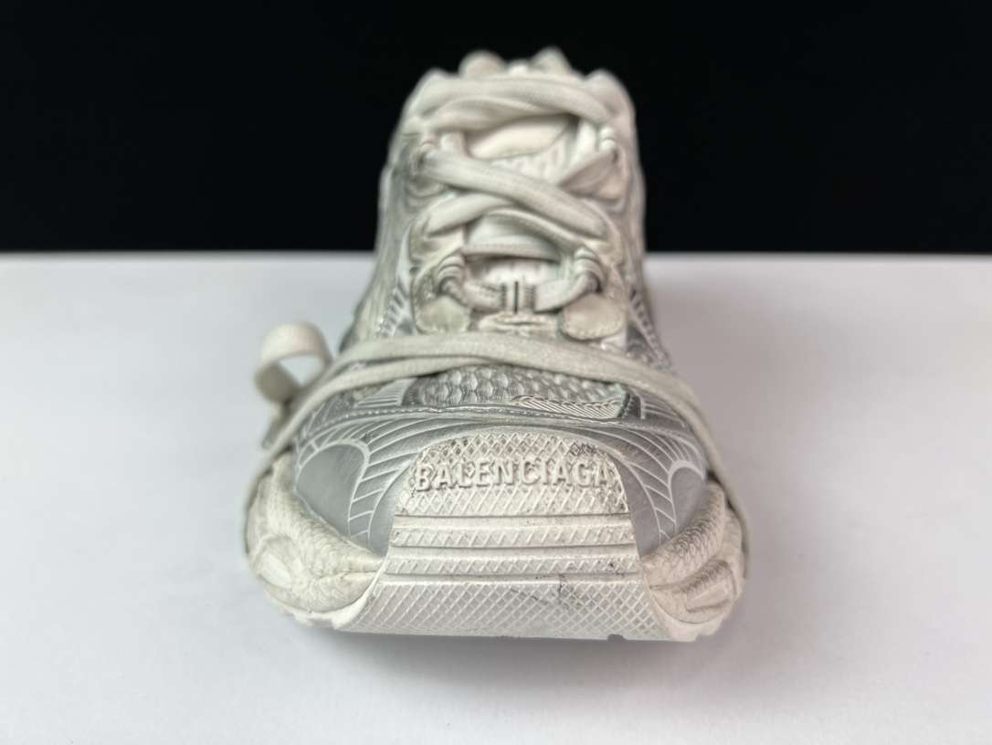 YESKICKS Balenciaga 3XL Sneaker Replica - Image 10