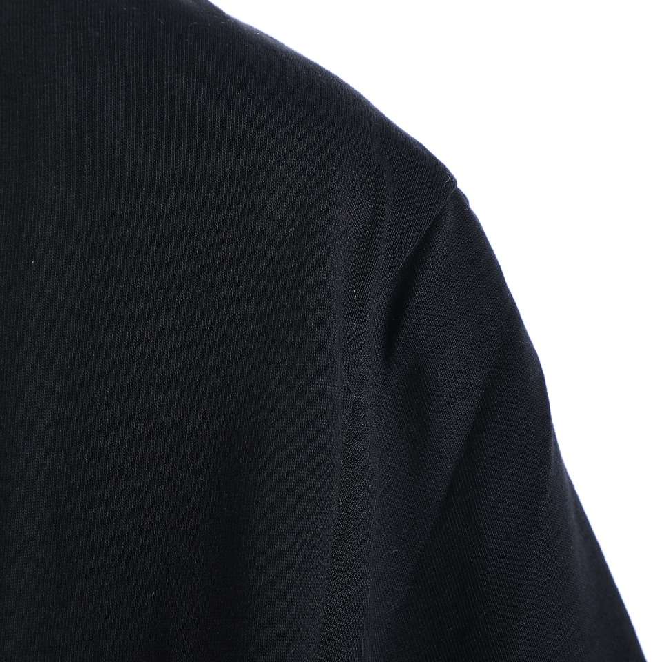 YESKICKS Burberry Equestrian Rider Show Print T-Shirt For Unisex Black And White - Image 10