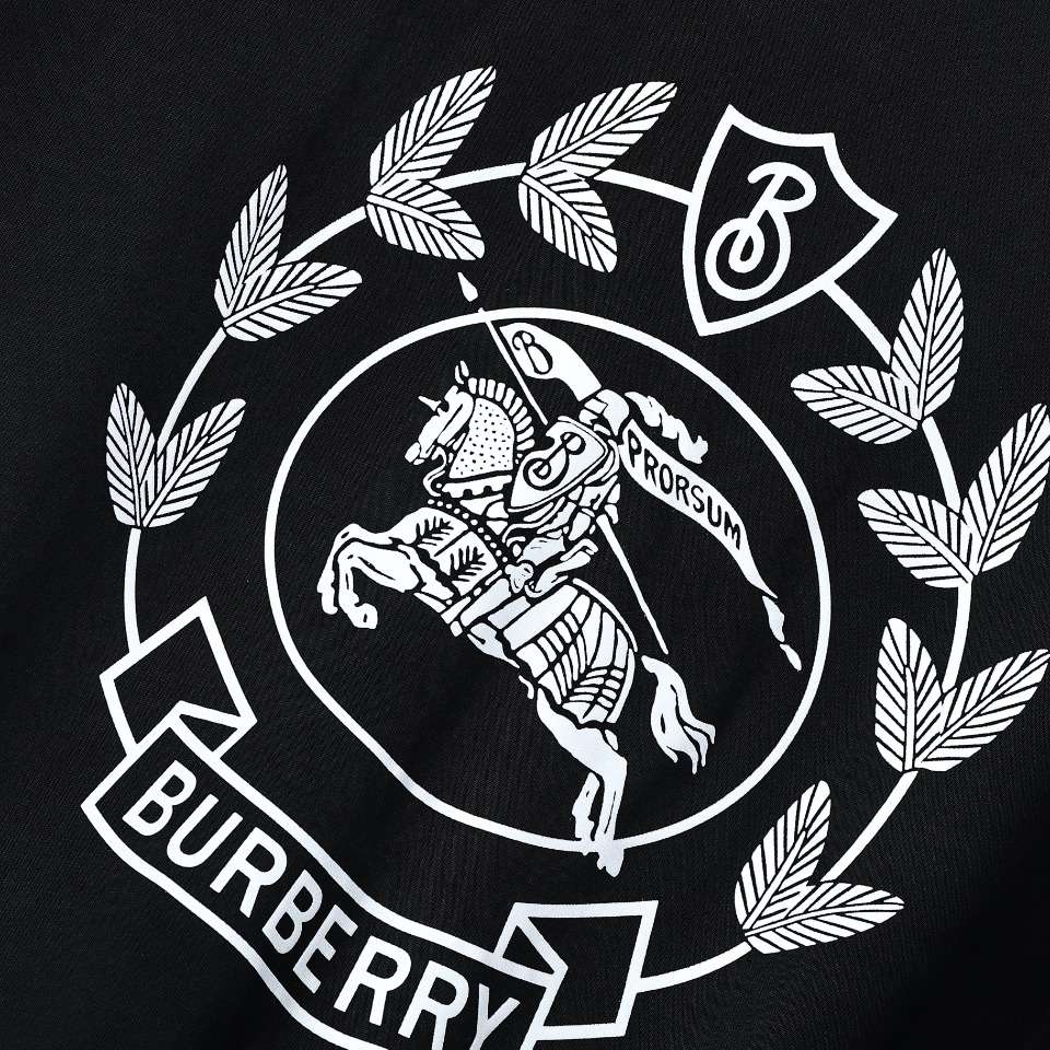 YESKICKS Burberry Oak Leaf War Horse Long Sleeve T-Shirt For Unisex Black And White - Image 3