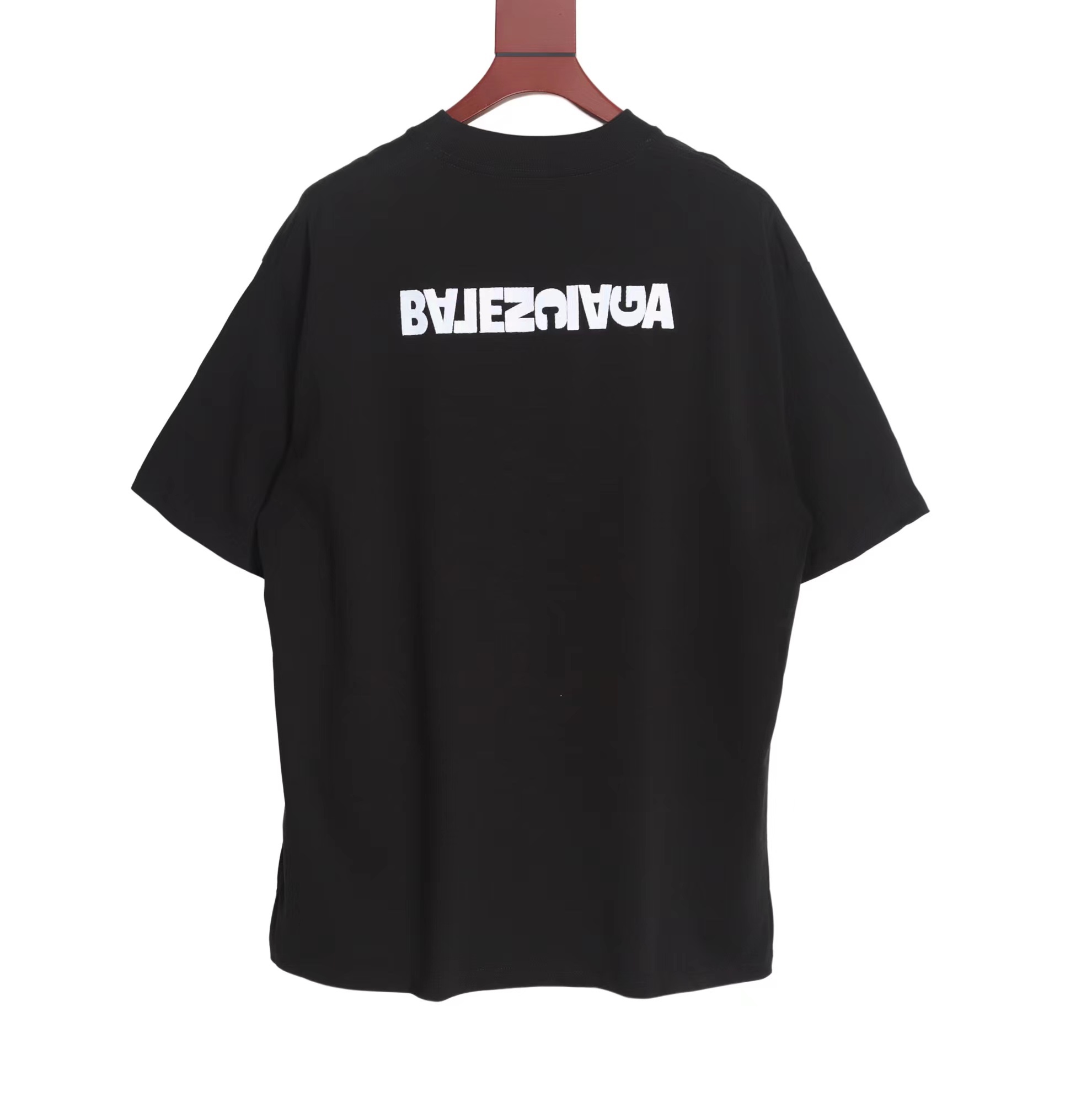 YESKICKS Balenciaga Reverse Letter Embroidery Round Neck Short Sleeve T-Shirt for Unisex - Image 12