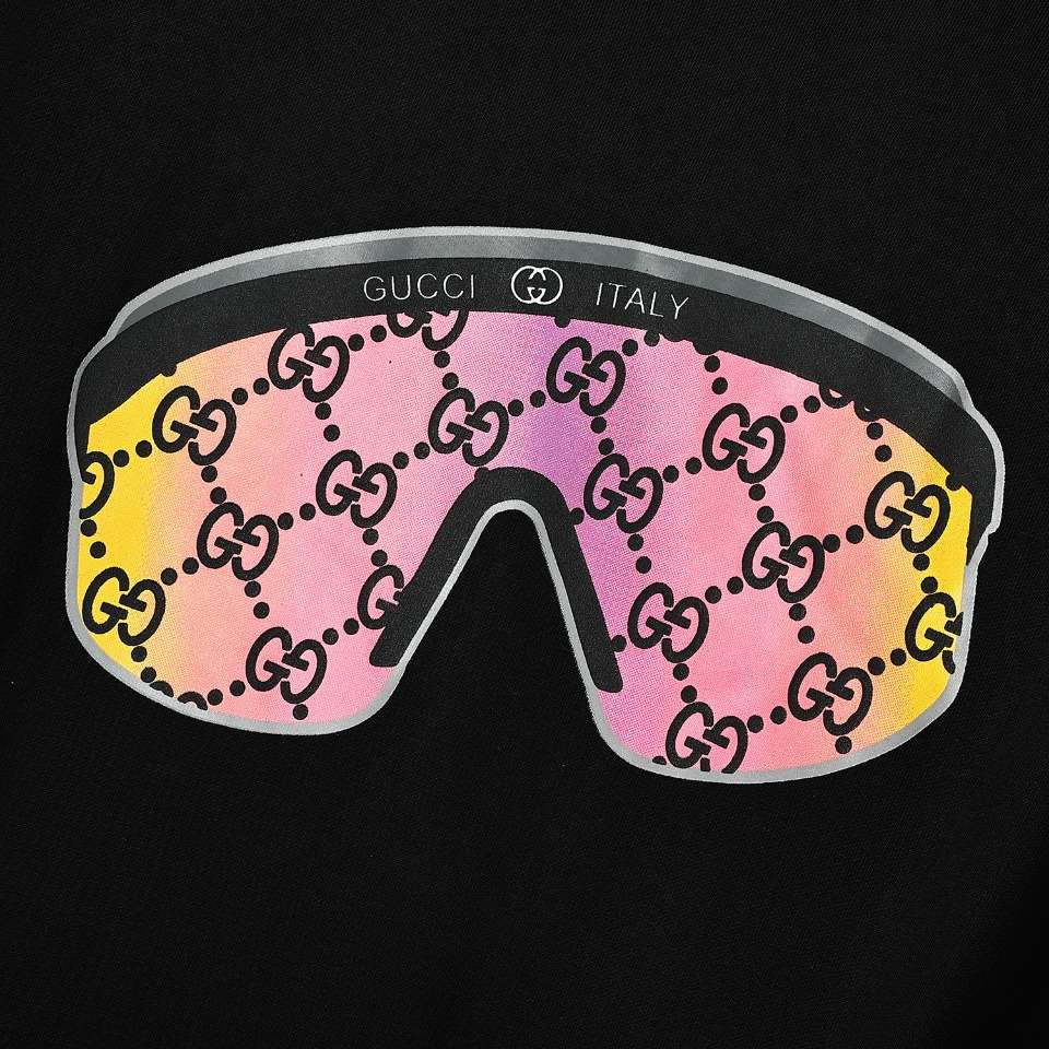 YESKICKS Gucci Ski Goggles Print Short Sleeve T-Shirt For Unisex Black And White - Image 12