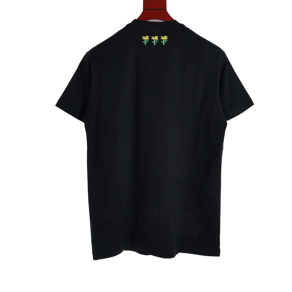 YESKICKS Burberry Letter Print Short Sleeve T-Shirt For Unisex Black And White - Image 16