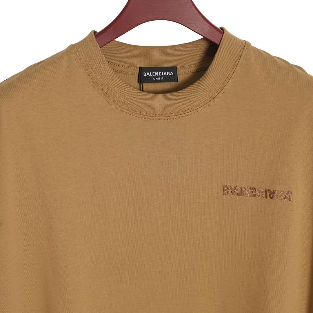YESKICKS Balenciaga Reverse Letter Embroidery Round Neck Short Sleeve T-Shirt for Unisex - Image 2