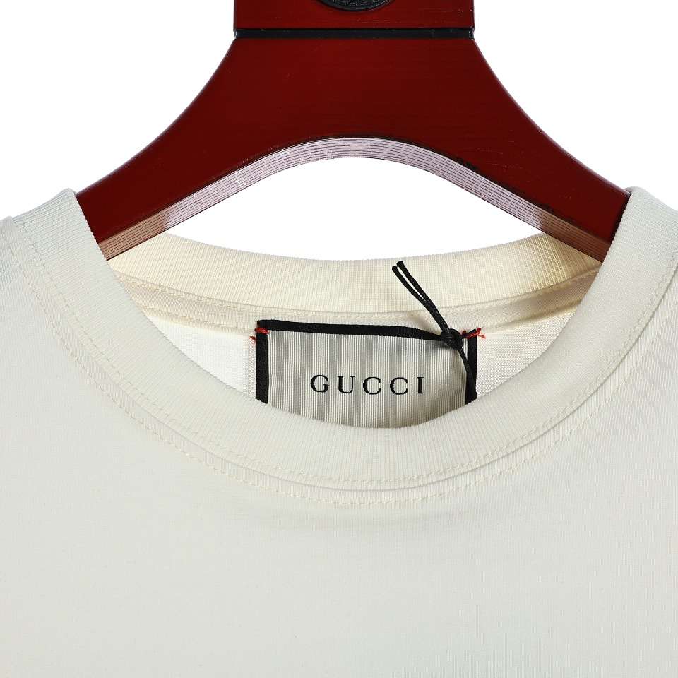 YESKICKS Gucci Logo Embroidery Print T-Shirt For Unisex - Image 2