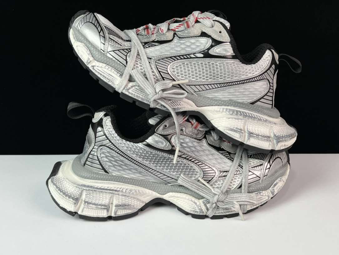 YESKICKS Balenciaga 3XL Sneaker Replica - Image 2