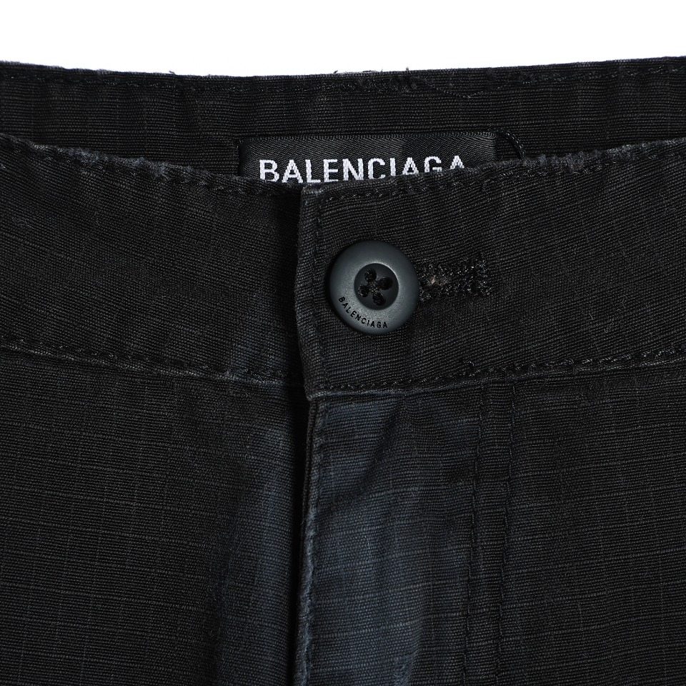 YESKICKS Balenciaga Washed Workwear Pocket Shorts Pants For Unisex - Image 2