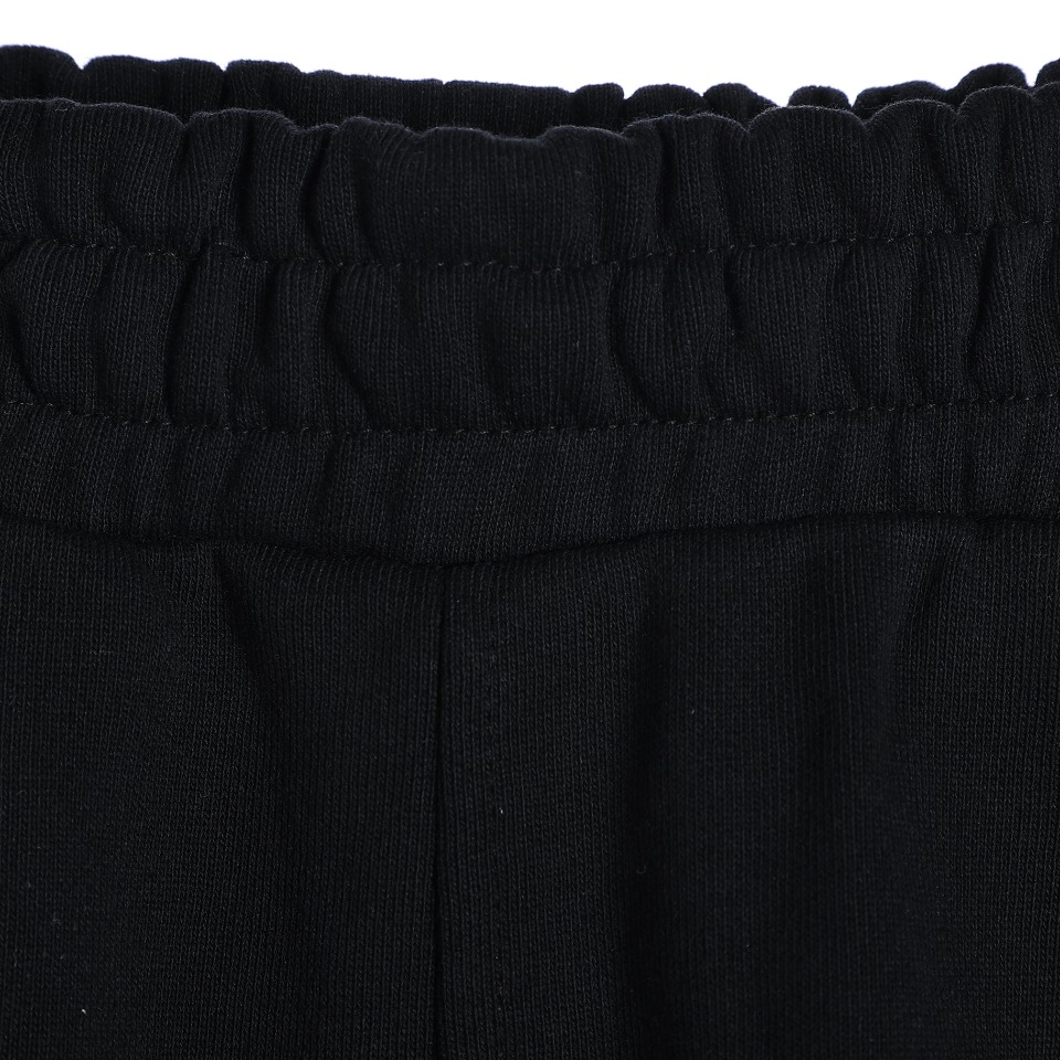 YESKICKS Burberry Foam Alphabet Small Label Shorts Pants For Unisex - Image 2