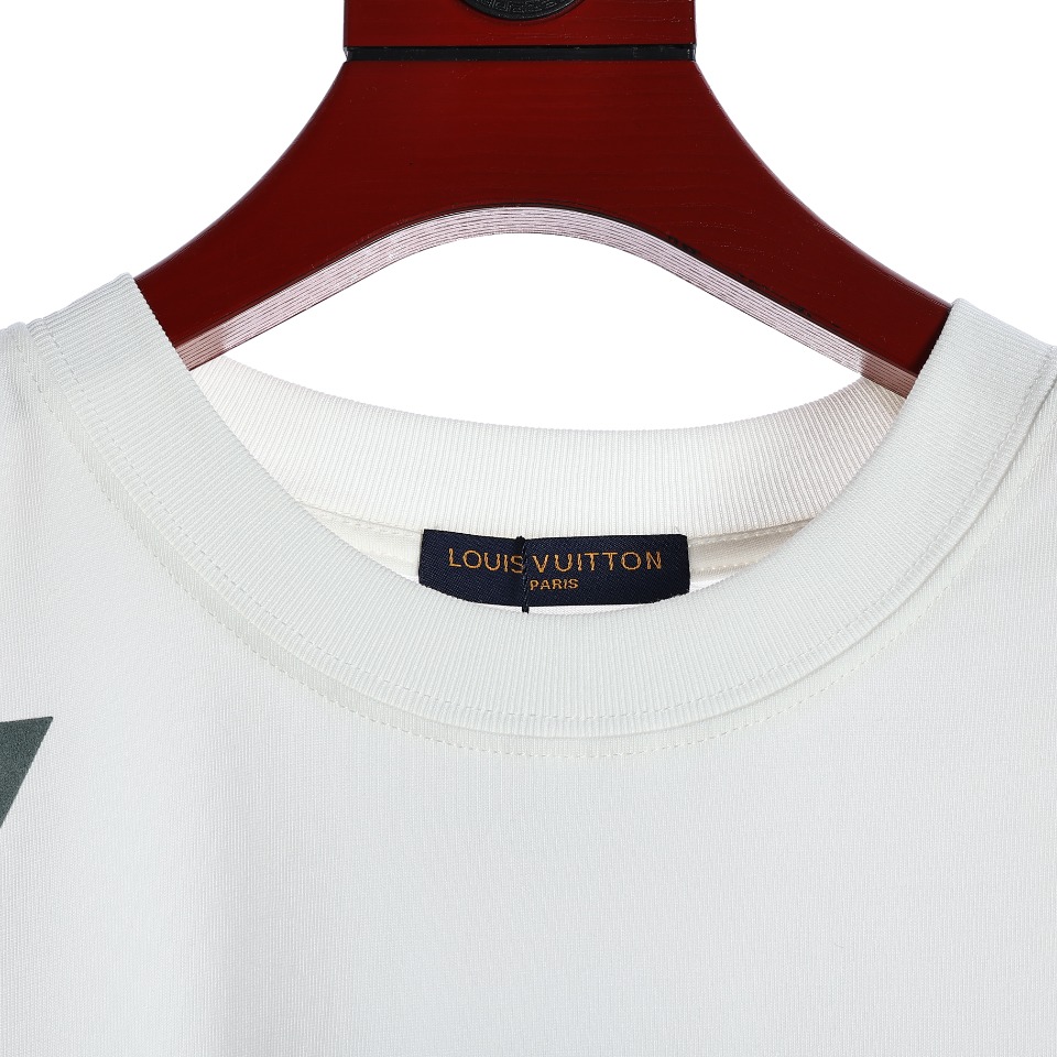 YESKICKS Louis Vuitton Letter Print T-Shirt For Unisex Black And White - Image 2