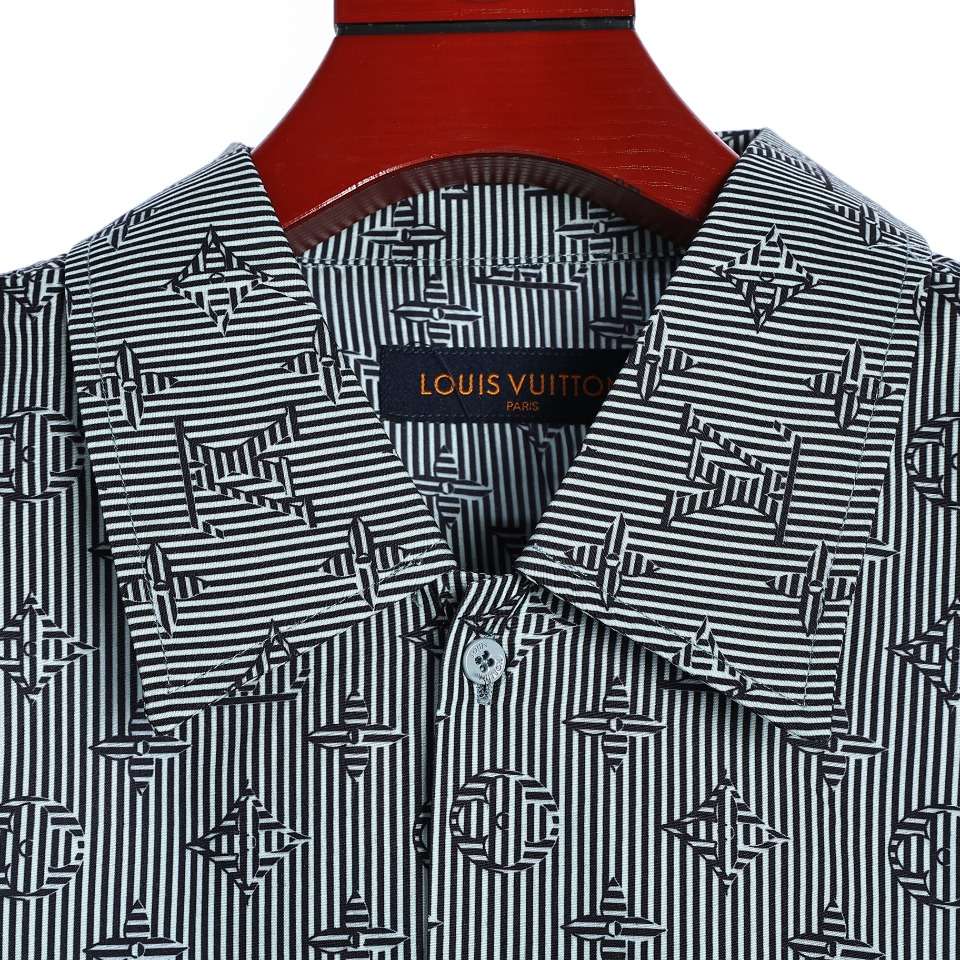 YESKICKS Louis Vuitton Monogram Long-Sleeved Shirt For Unisex - Image 2