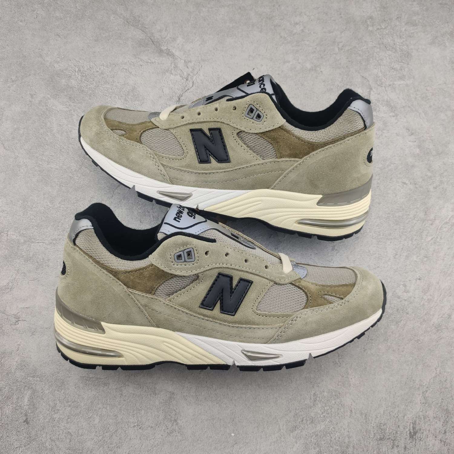 YESKICKS New Balance 991 MiUK JJJJound Grey Olive M991JJA - Image 3