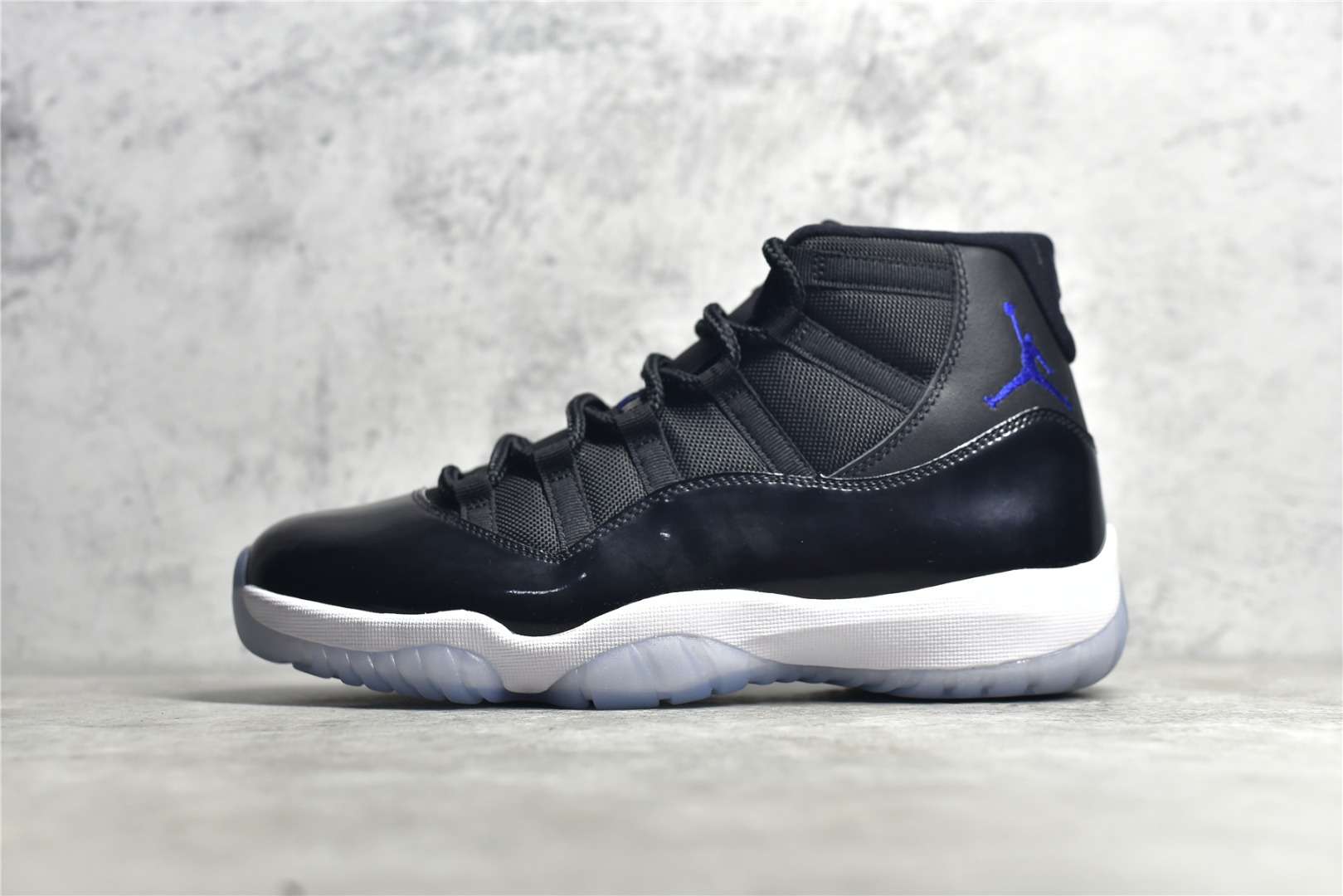 Air Jordan 11 Retro Space Jam (2016) Replica Sneaker 378037-003 - Image 2