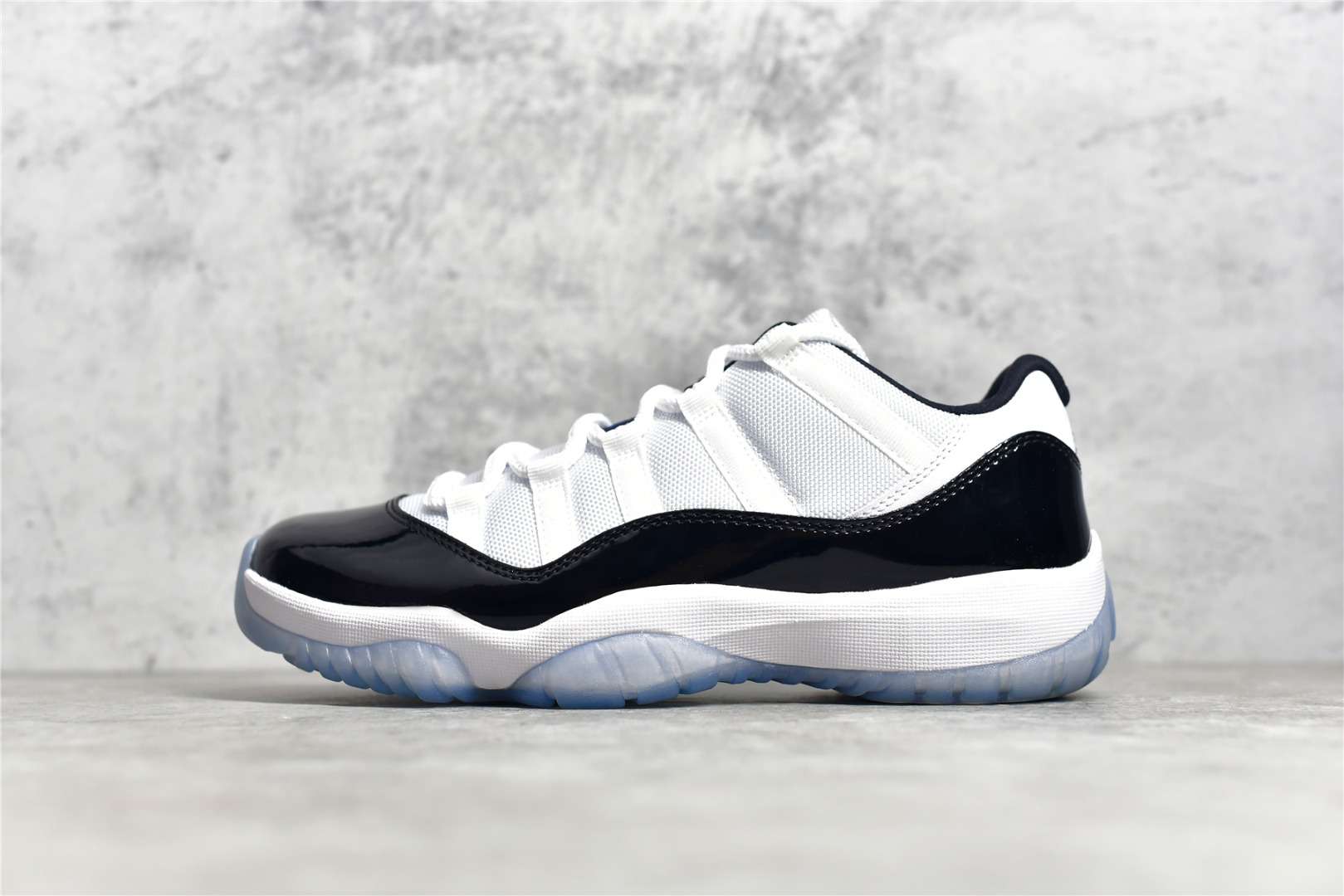 Air Jordan 11 Retro Low Concord Replica Sneaker 528895-153 - Image 2