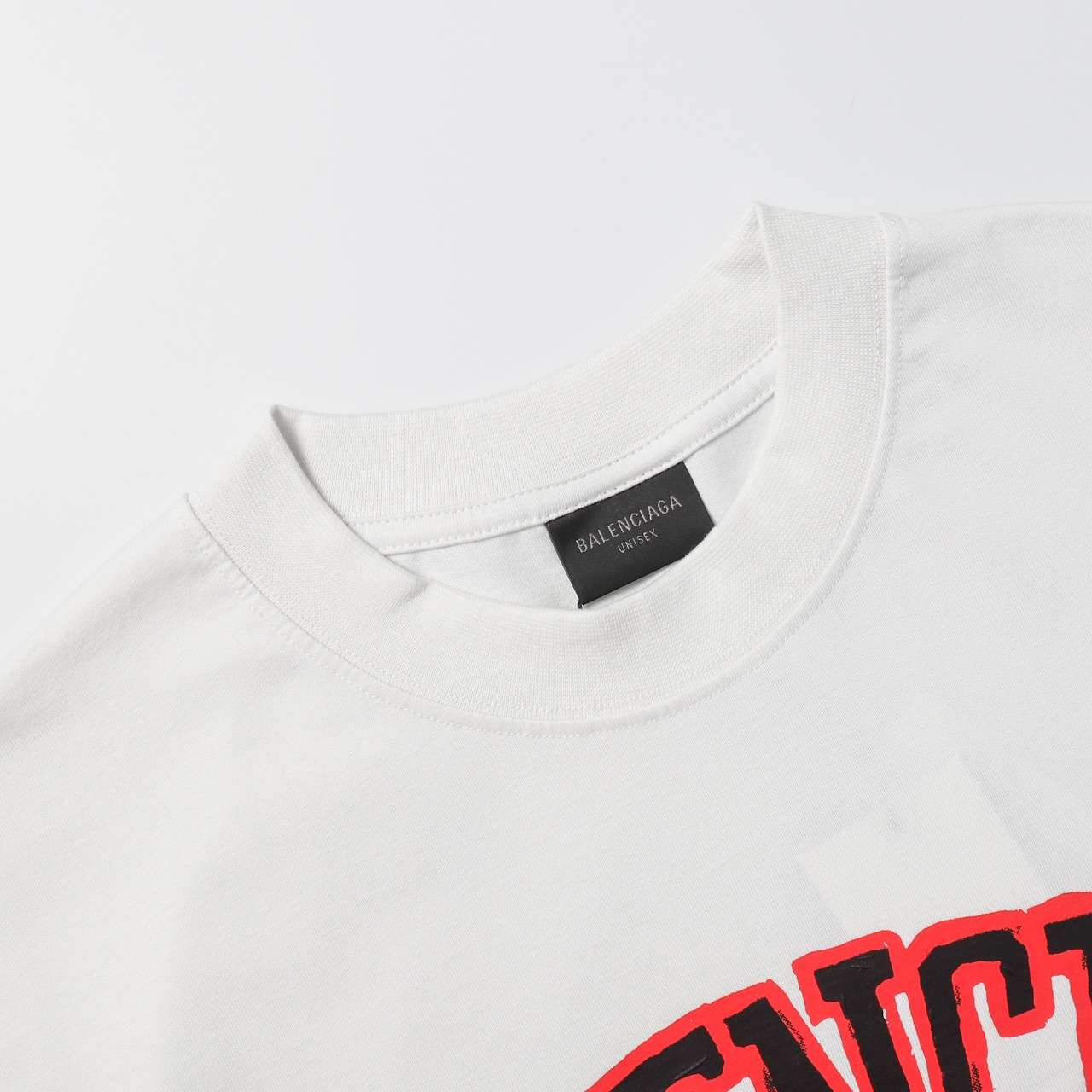 YESKICKS Balenciaga Scissors Print T-shirt for Unisex Black and White - Image 2