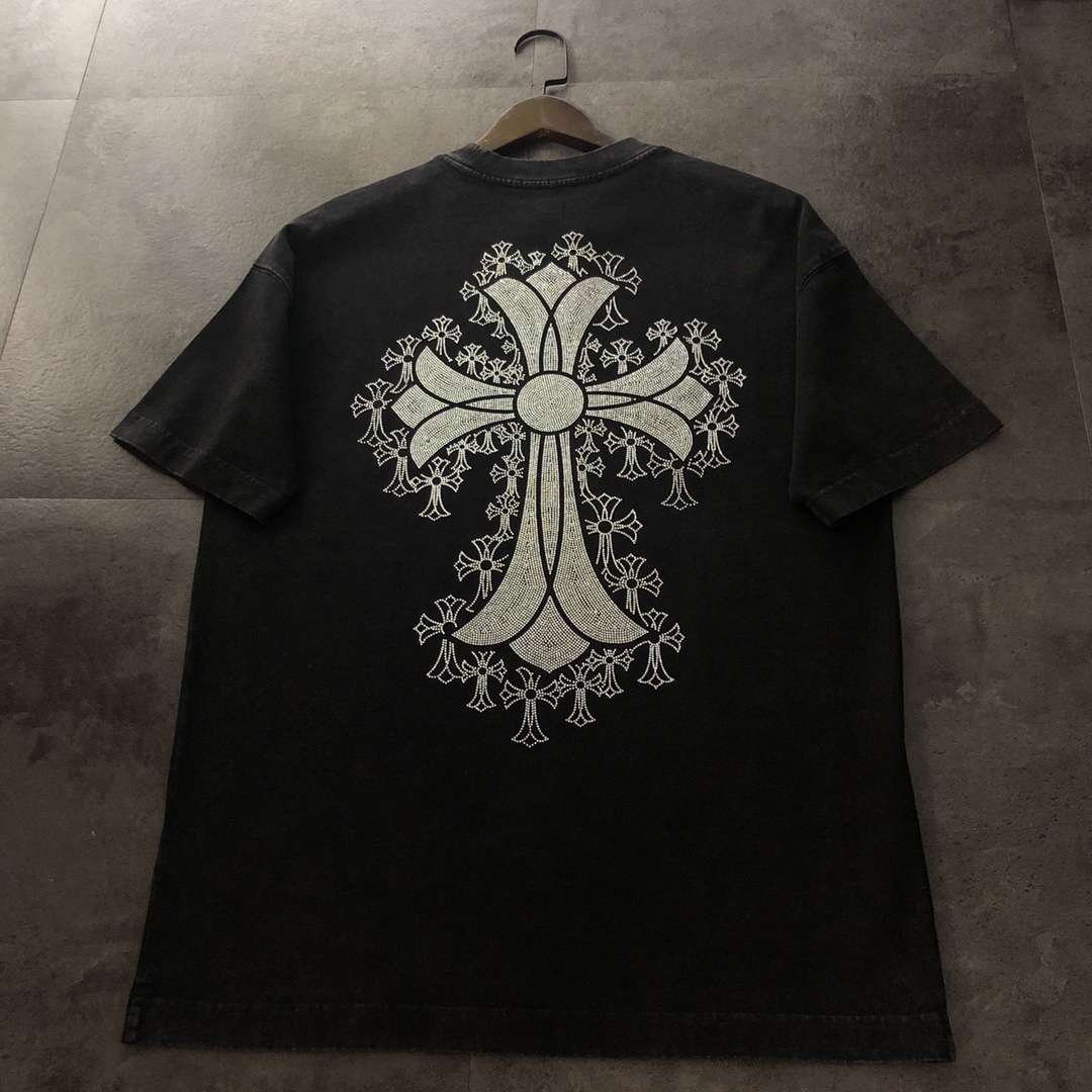 YESKICKS Chrome Hearts Vintage Cross Pattern Logo Print T- Shirt For Unisex Black - Image 2