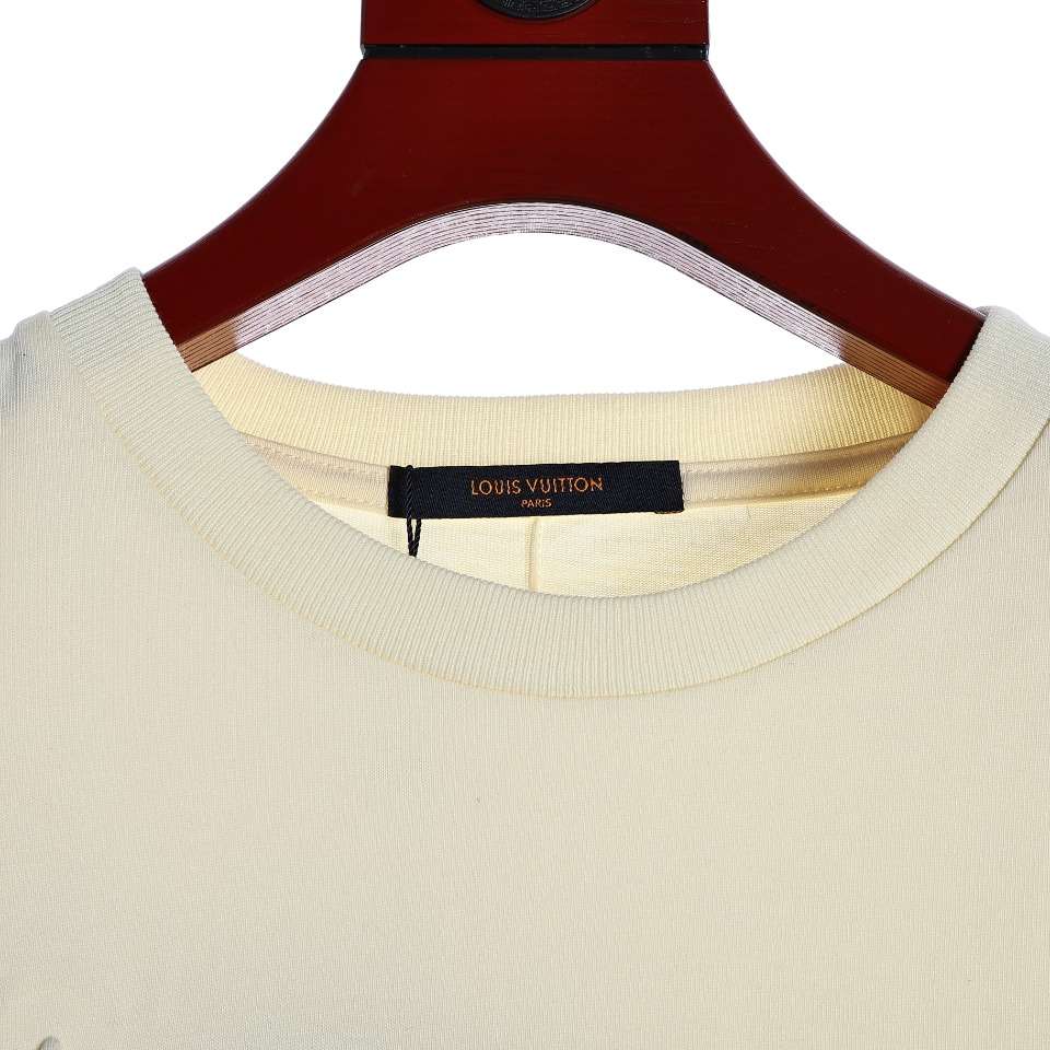 YESKICKS Louis Vuitton Logo Embossed T-Shirt For Unisex Navy Blue And Apricot - Image 3