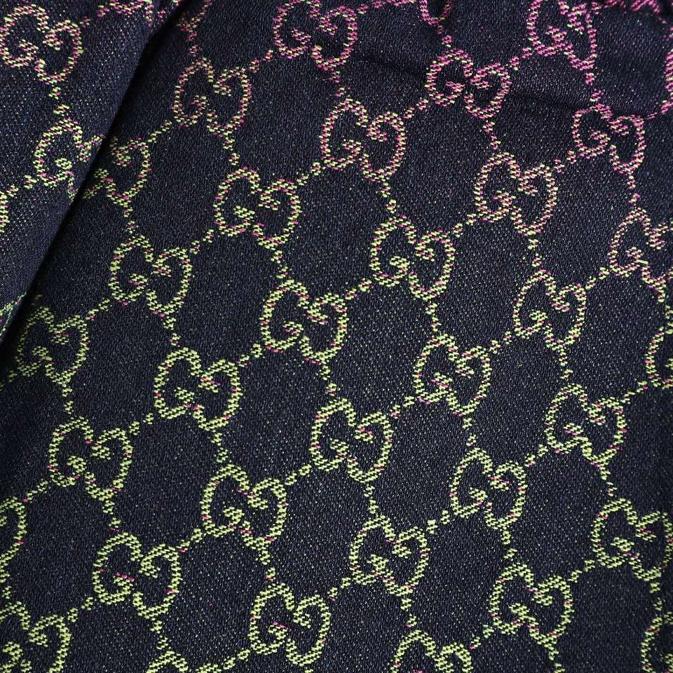 YESKICKS Gucci Gradient Denim Shorts For Men - Image 3