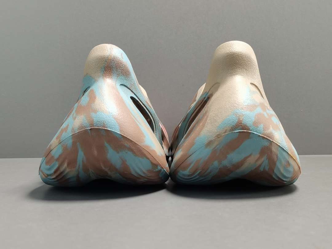 YESKICKS YEEZY FOAM RUNNER ‘MX SAND GREY’ REPLICA GY3969 - Image 4