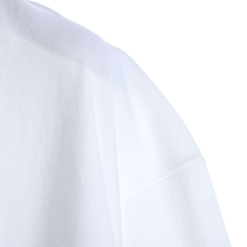 YESKICKS Burberry Gothic Letter Print Short Sleeve T-Shirt For Unisex - Image 3