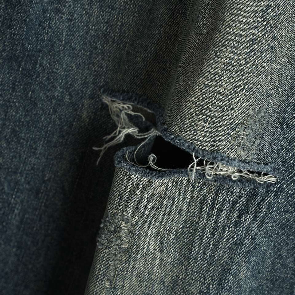 YESKICKS Balenciaga Washed And Distressed Denim Jeans For Unisex - Image 3