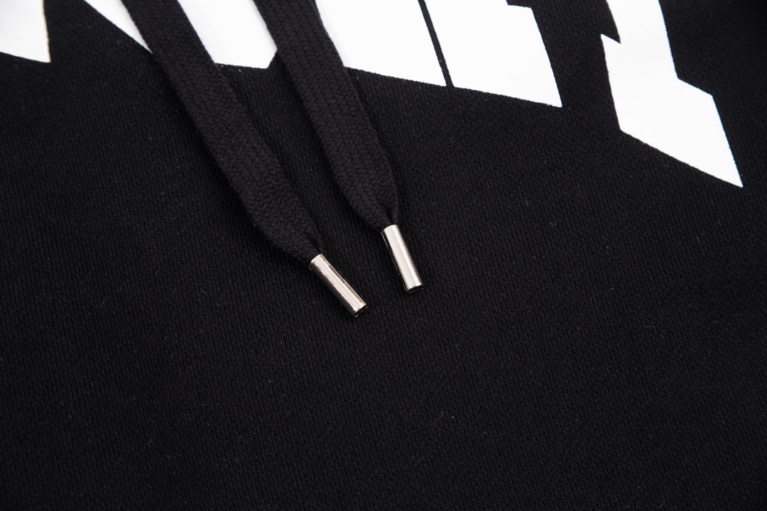 YESKICKS Givenchy Short Pants Casual Style Pants For Unisex Black And White - Image 3