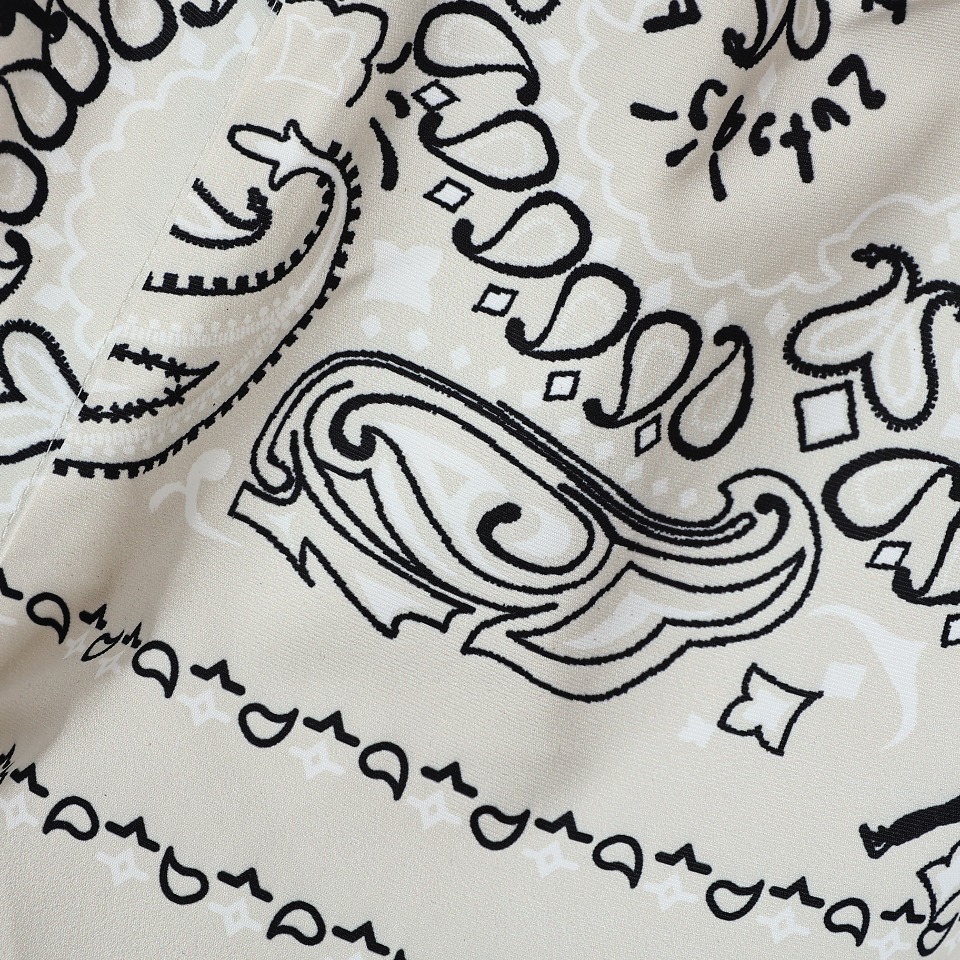 YESKICKS Travis Scott x Air Jordan Black And White Color Clash Casual Beach Pants for Unisex - Image 4