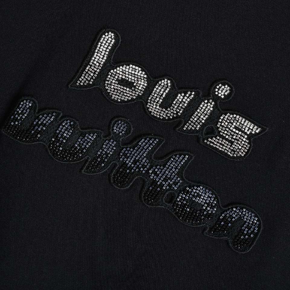 YESKICKS Louis Vuitton Metallic Beaded Short Sleeve T-Shirt For Unisex - Image 4
