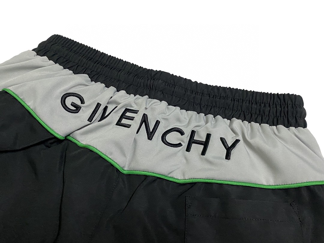 YESKICKS Givenchy Short Pants For Unisex Black And Gray - Image 3