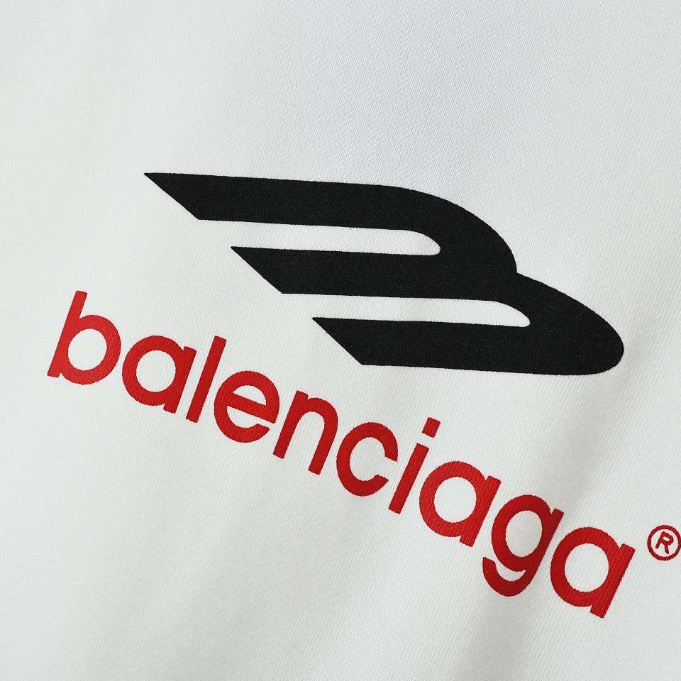 YESKICKS Balenciaga Sweatshirt With Large Silhouette And Round Neck For Unisex Black And White - Image 4